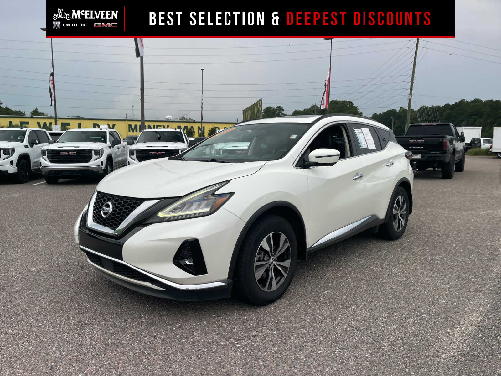 2019 Nissan Murano SV Image 1 of 28