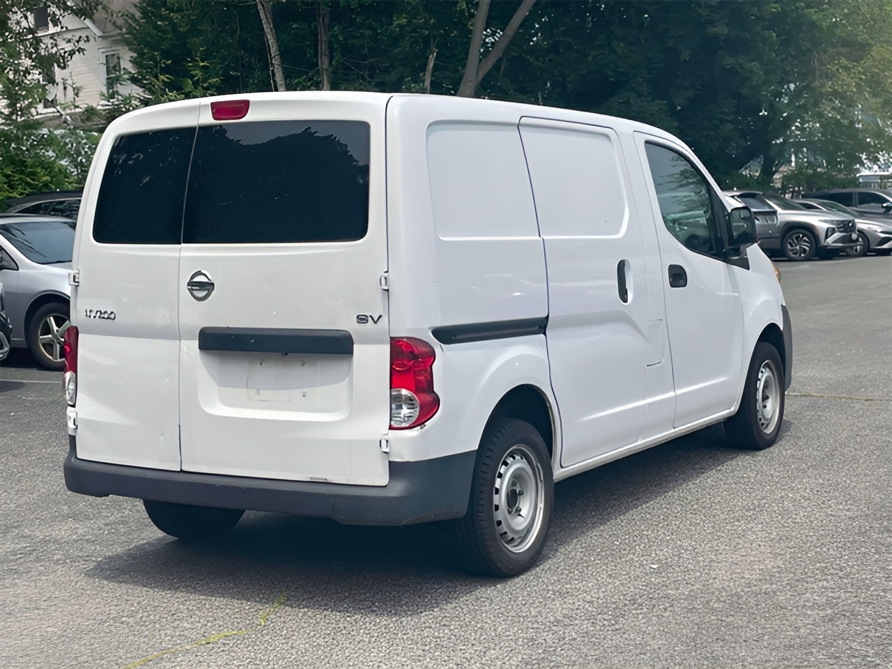 Vehicle image 35 of 38