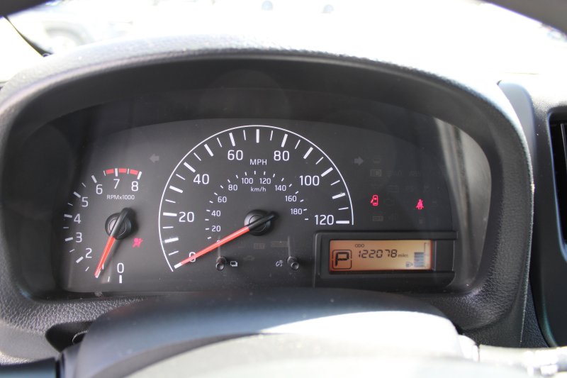 Vehicle image 13 of 21