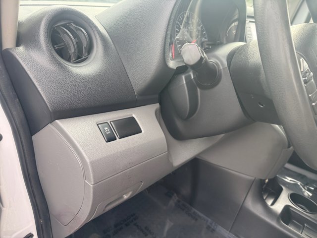 Vehicle image 14 of 36
