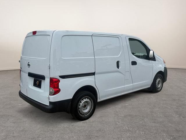 Vehicle image 5 of 36