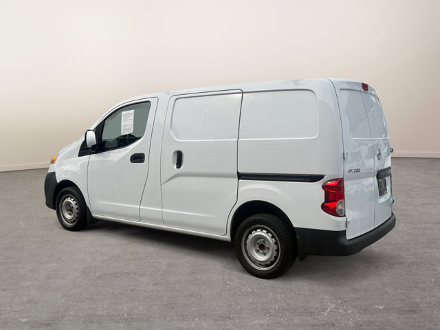 Vehicle image 7 of 36