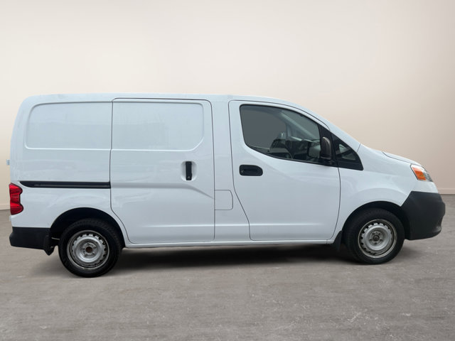 Vehicle image 4 of 36
