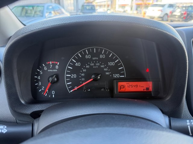 Vehicle image 18 of 36