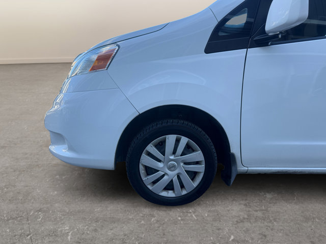 Vehicle image 35 of 36
