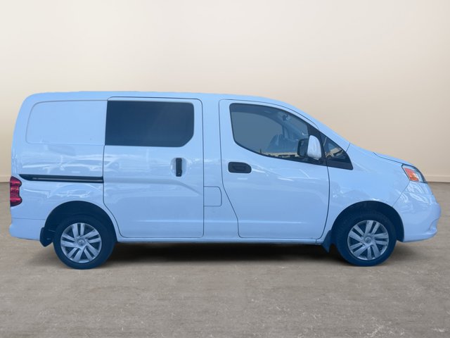 Vehicle image 4 of 36