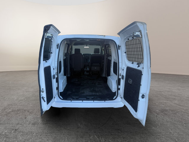 Vehicle image 9 of 36