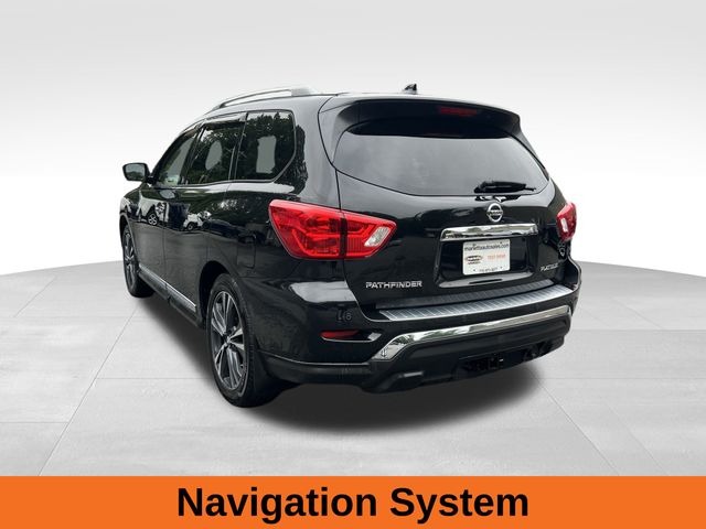 Vehicle image 8 of 48