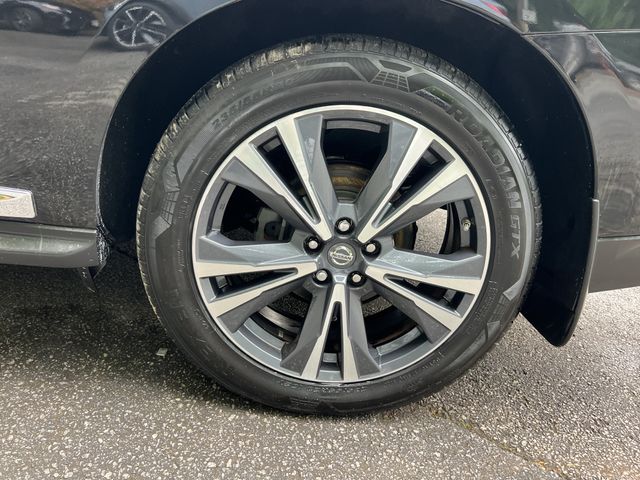Vehicle image 45 of 48