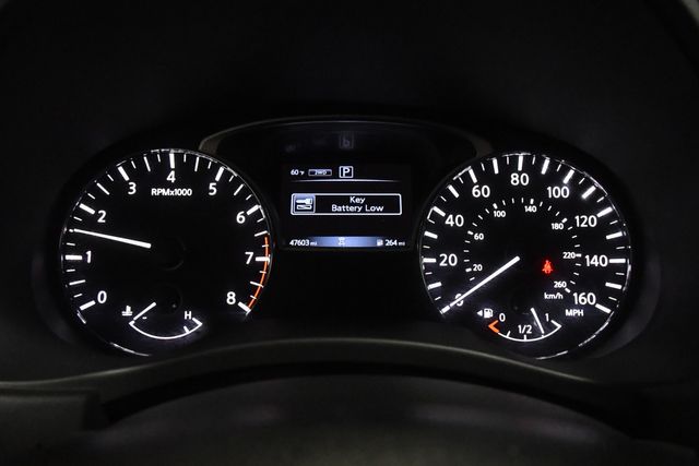 Vehicle image 8 of 28