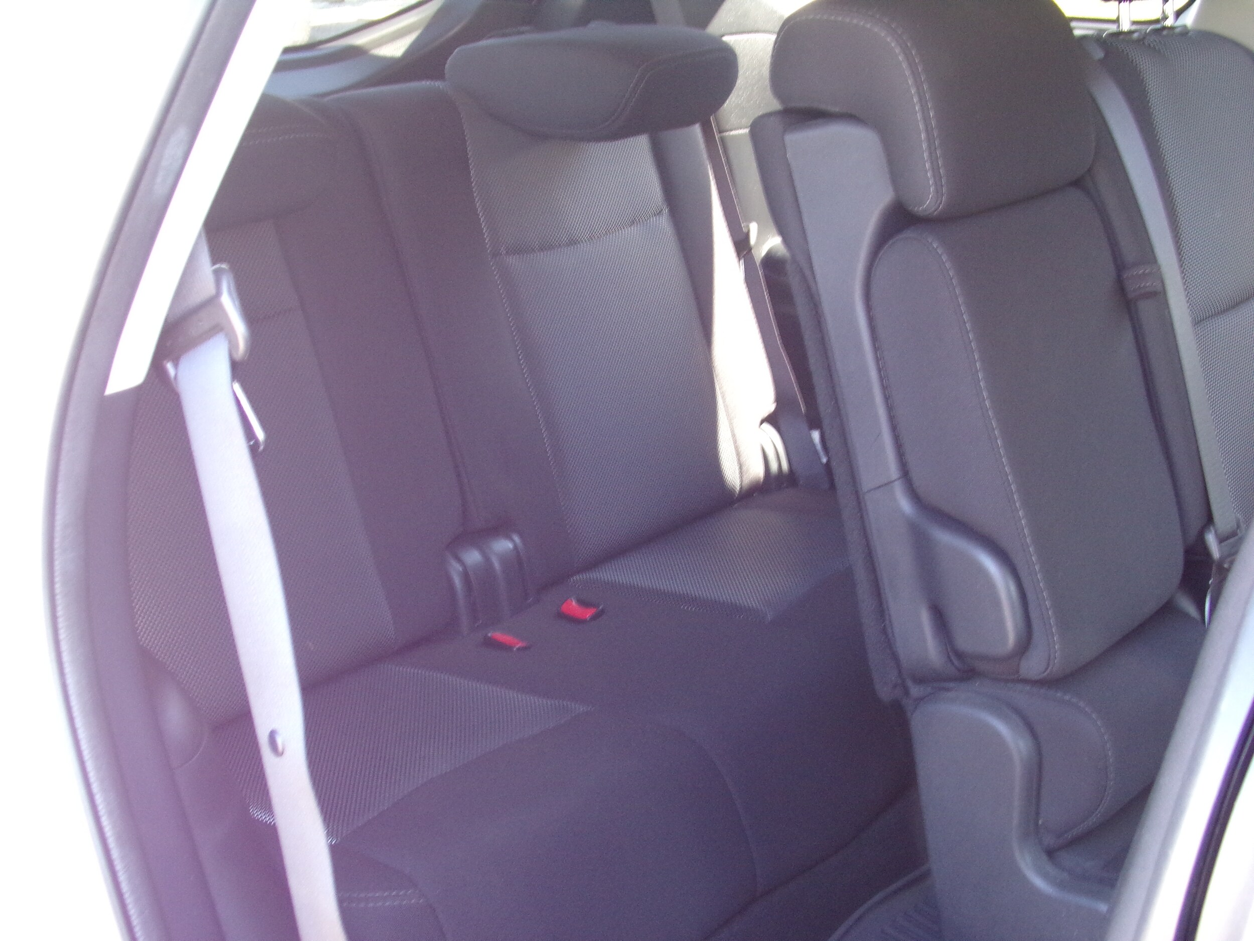 2019 Nissan Pathfinder S Image 8 of 17