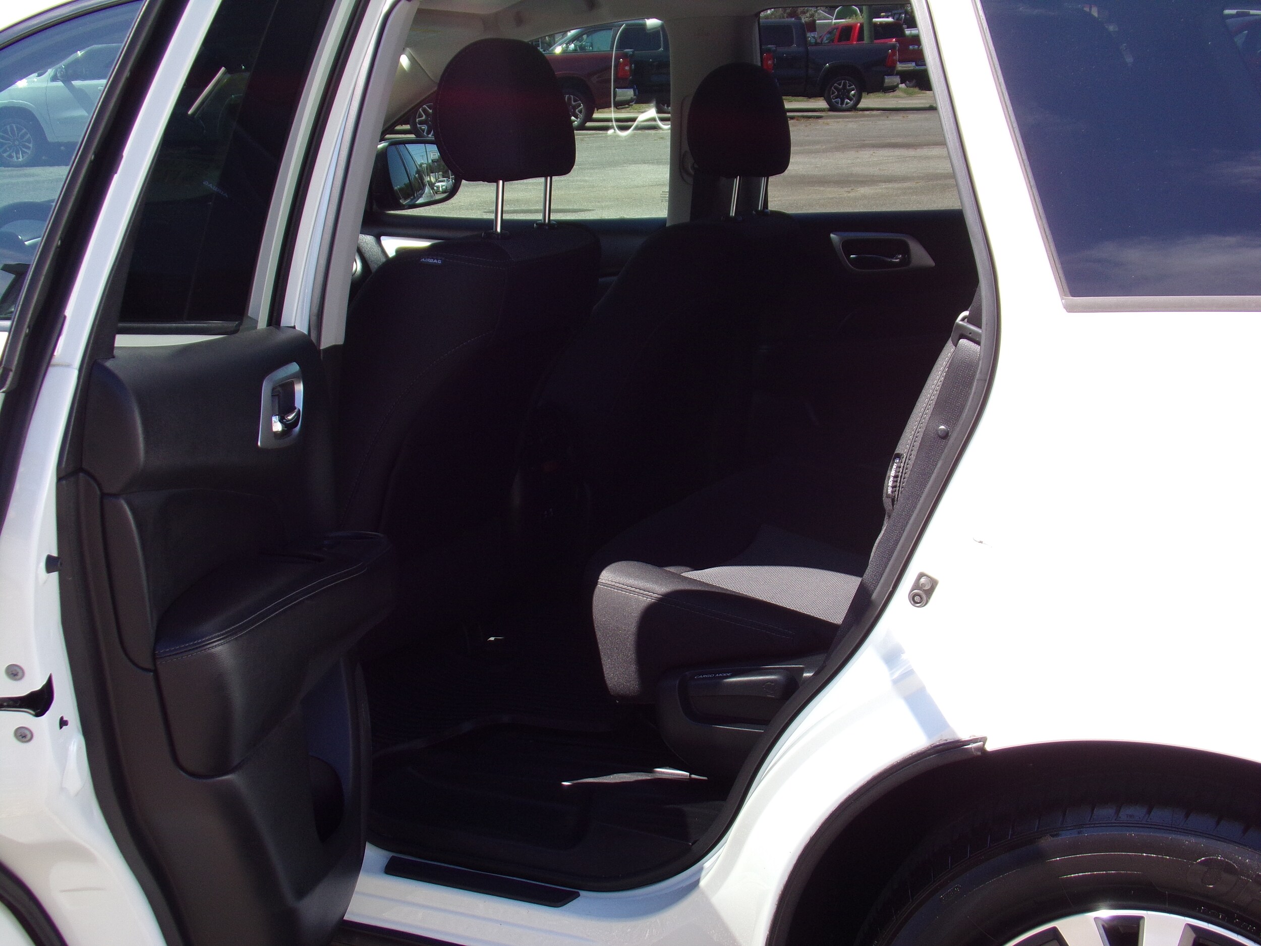 2019 Nissan Pathfinder S Image 17 of 17