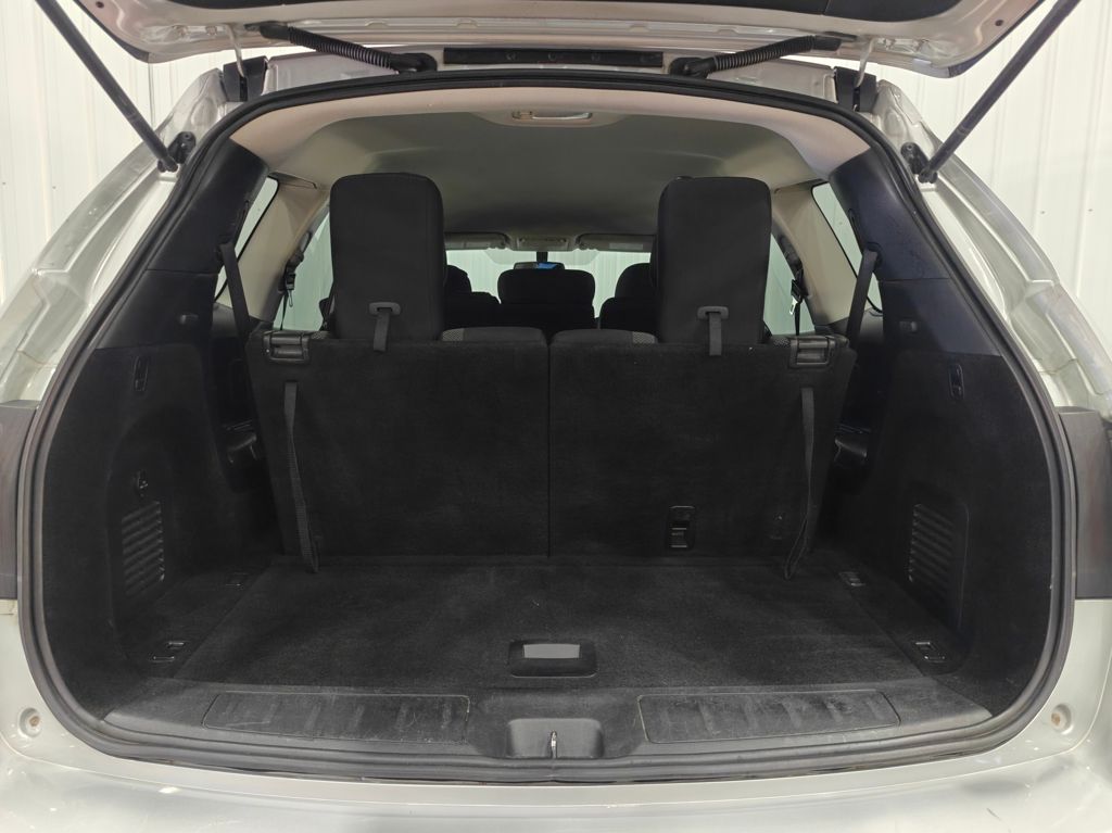 Vehicle image 31 of 59