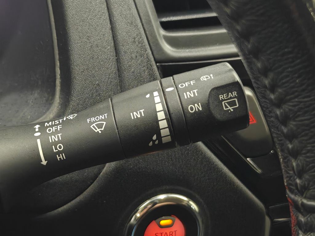 Vehicle image 44 of 59
