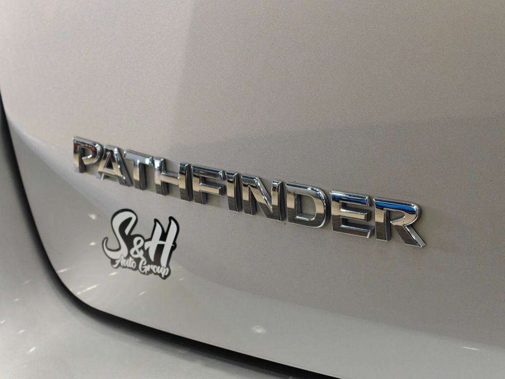 Vehicle image 51 of 59