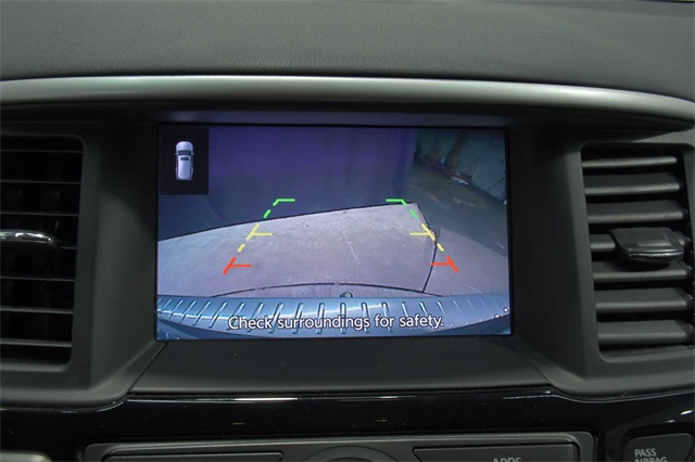 Vehicle image 16 of 27