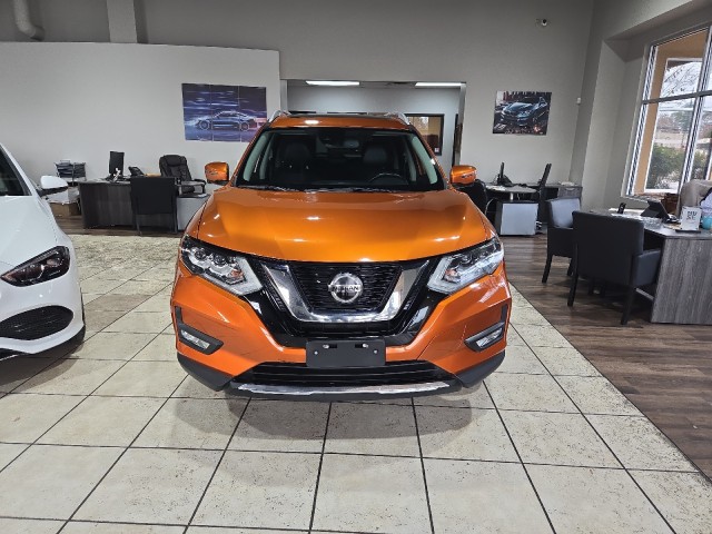 2019 Nissan Rogue SL Image 3 of 24