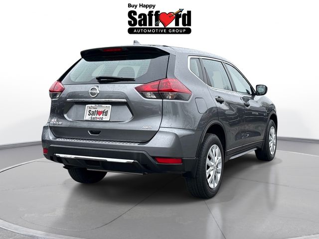 2019 Nissan Rogue S Image 2 of 31