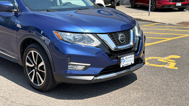 2019 Nissan Rogue SL Image 3 of 29