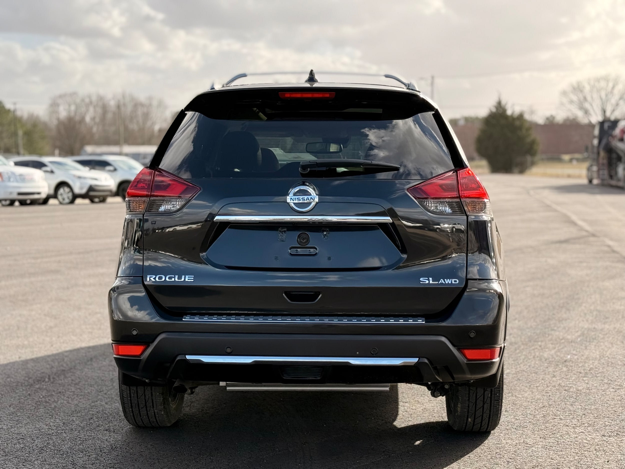 Vehicle image 8 of 43