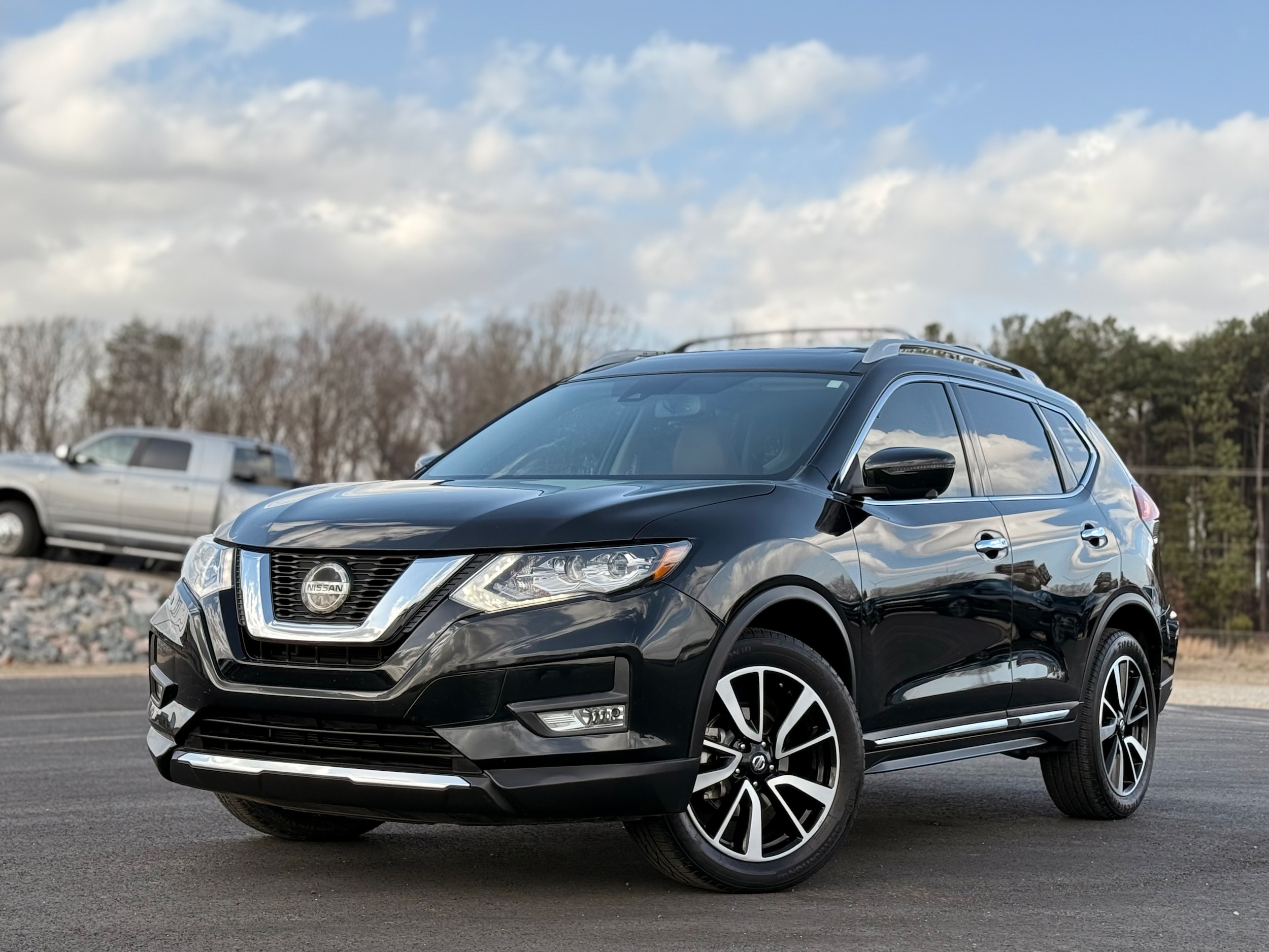 Vehicle image 2 of 43