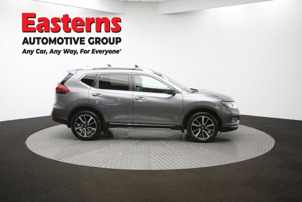 2019 Nissan Rogue SL Image 18 of 68