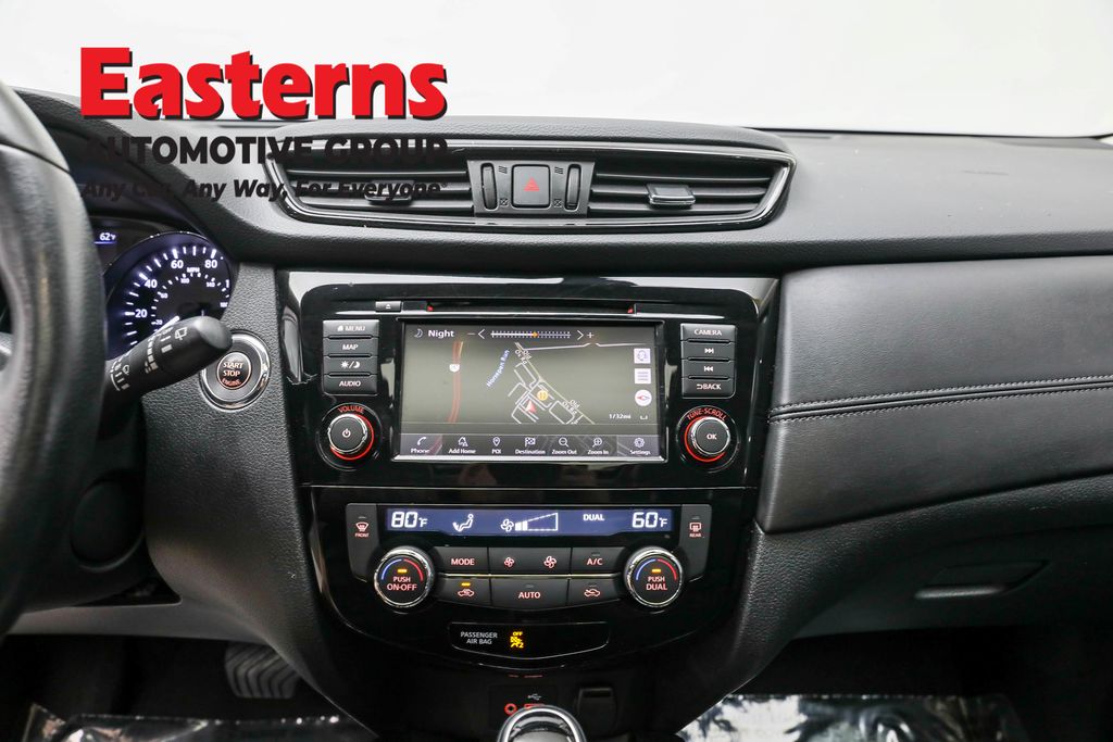 2019 Nissan Rogue SL Image 53 of 68