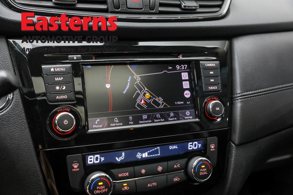 2019 Nissan Rogue SL Image 52 of 68