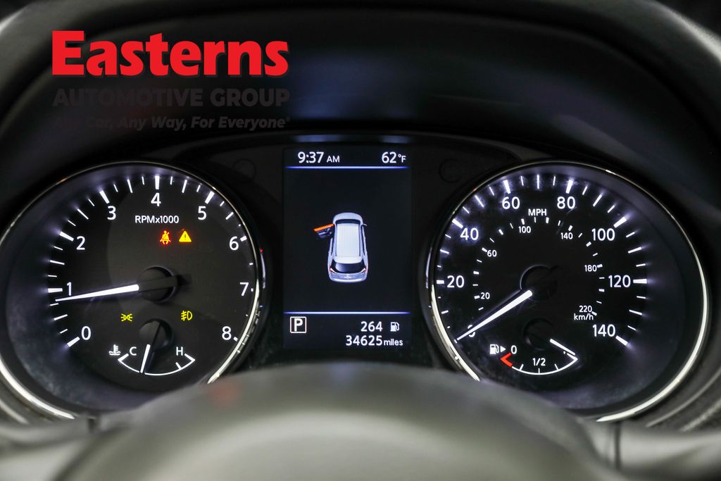 2019 Nissan Rogue SL Image 51 of 68