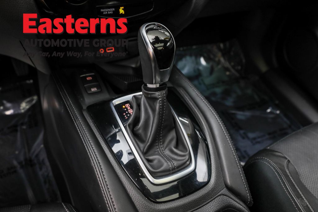 2019 Nissan Rogue SL Image 55 of 68