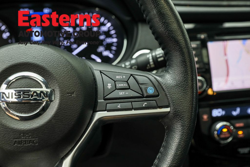 2019 Nissan Rogue SL Image 50 of 68