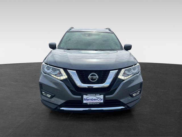 2019 Nissan Rogue SL Image 2 of 33