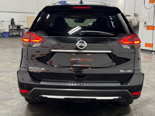 Vehicle image 6 of 36