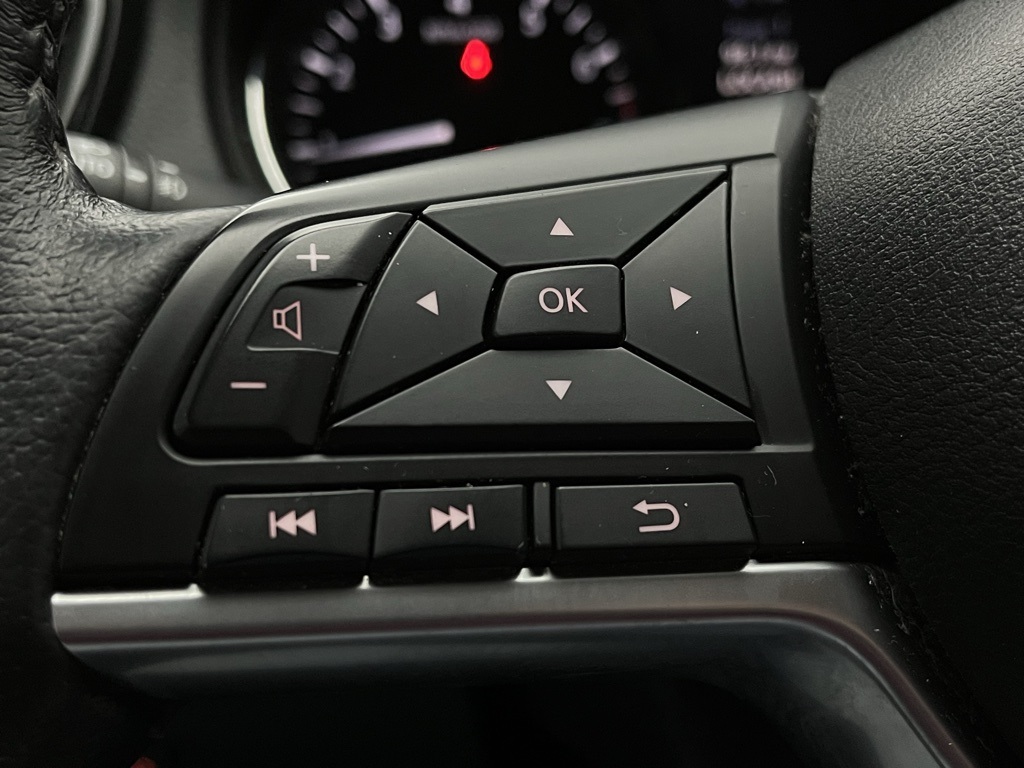Vehicle image 39 of 39