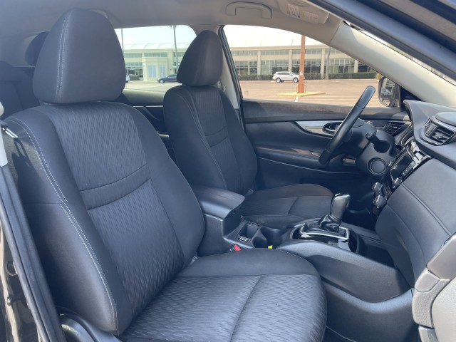 Vehicle image 23 of 36
