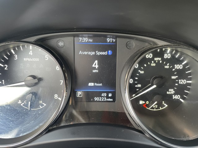 Vehicle image 19 of 36