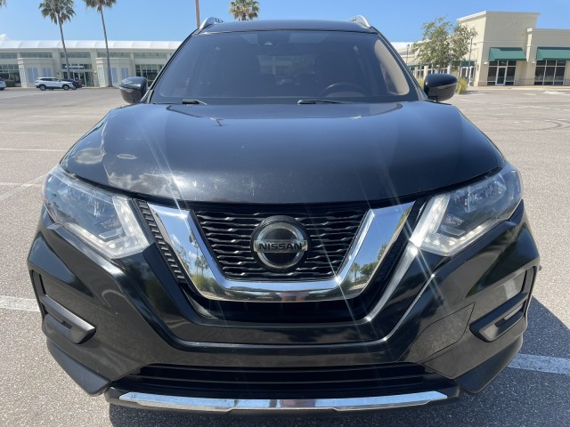 Vehicle image 4 of 36