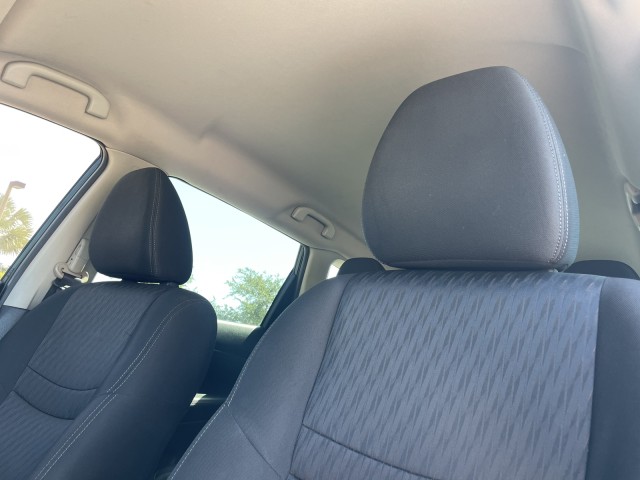 Vehicle image 15 of 36