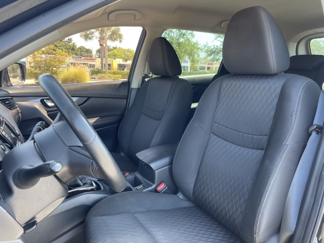 Vehicle image 8 of 36