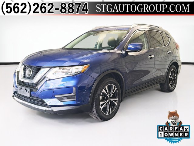 2019 Nissan Rogue SV Image 1 of 17
