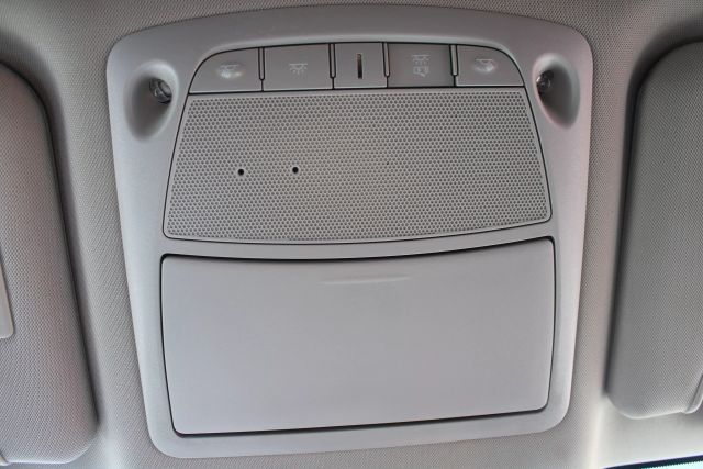 Vehicle image 22 of 37