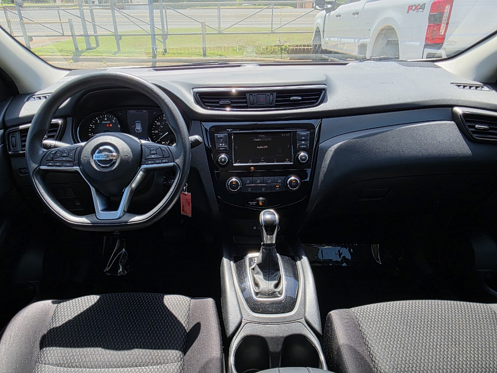 Vehicle image 20 of 38
