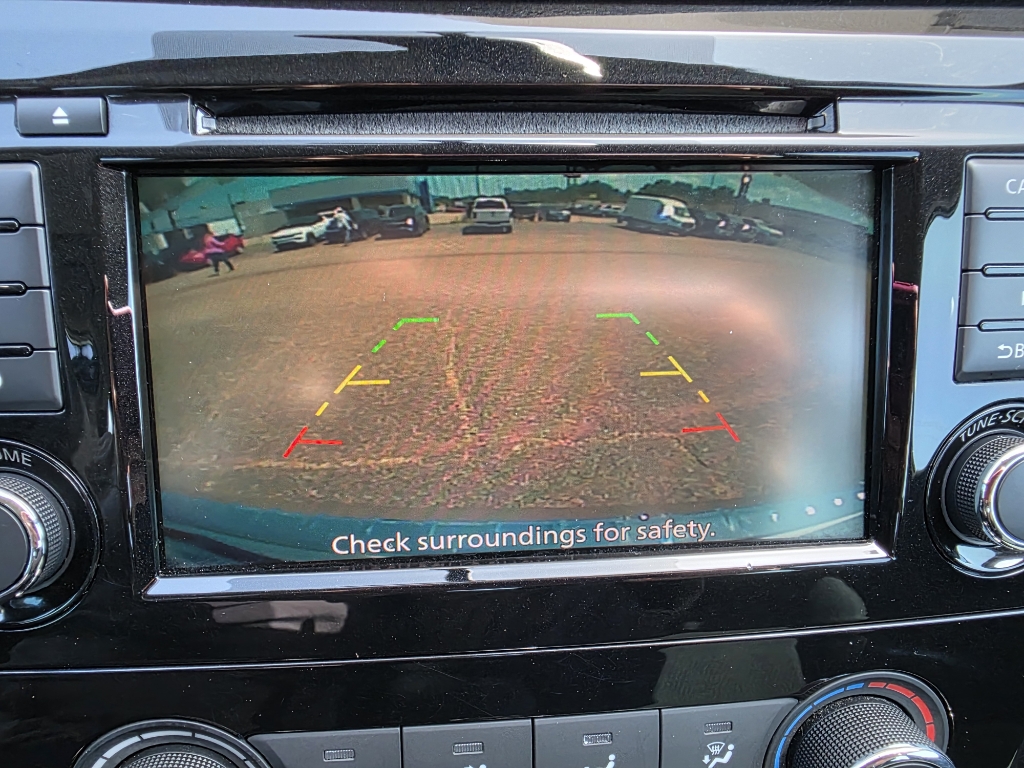 Vehicle image 23 of 38