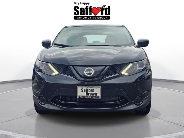 2019 Nissan Rogue Sport S Image 2 of 39