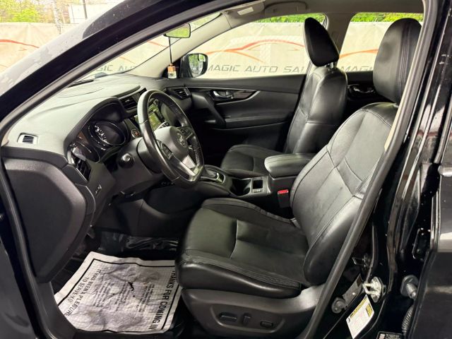 Vehicle image 15 of 50