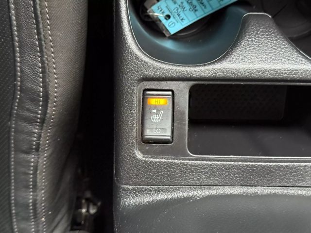 Vehicle image 29 of 50