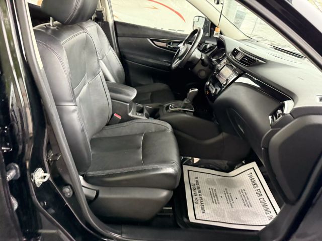 Vehicle image 25 of 50