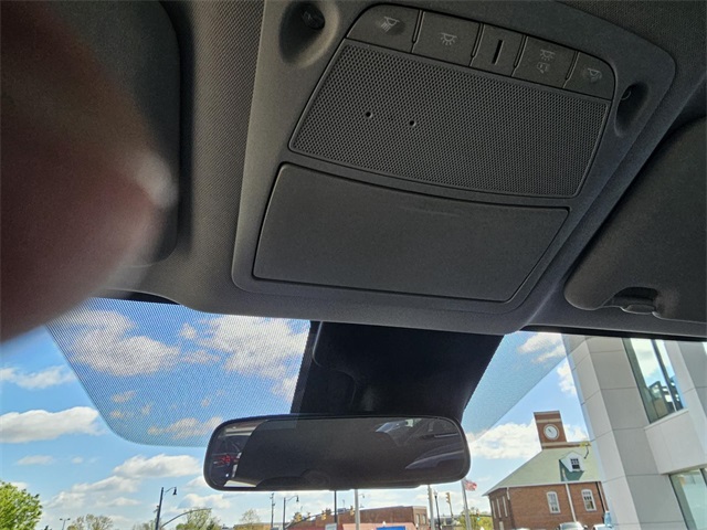 Vehicle image 32 of 32