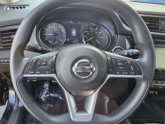 Vehicle image 23 of 32