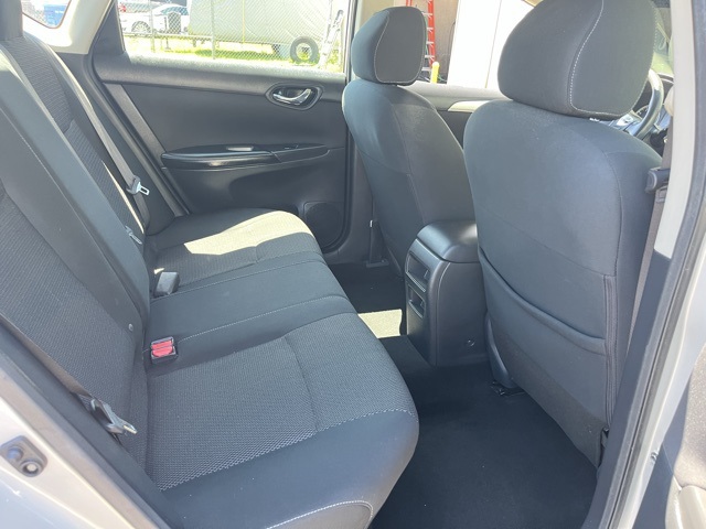 Vehicle image 13 of 24